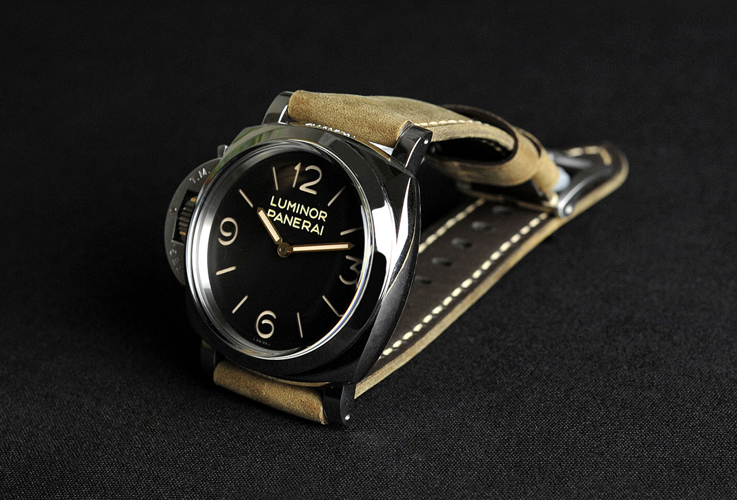 Panerai Luminor 1950 Left Handed